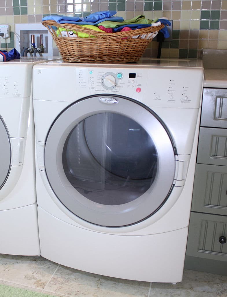 785px-Modern_front_load_tumble_dryer