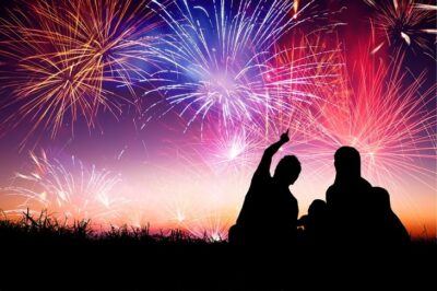 How to make money from Firework Night