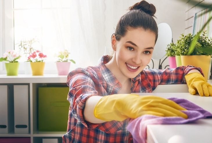 Make money as a cleanfluencer - the influencers cleaning up on Instagram