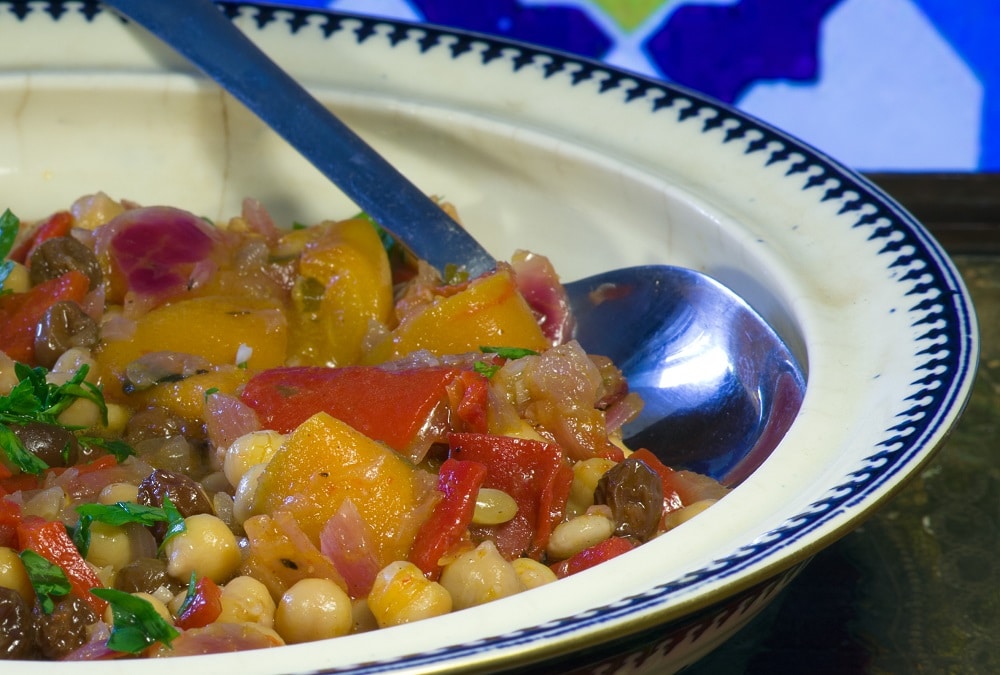 Chic pea and apricot tagine