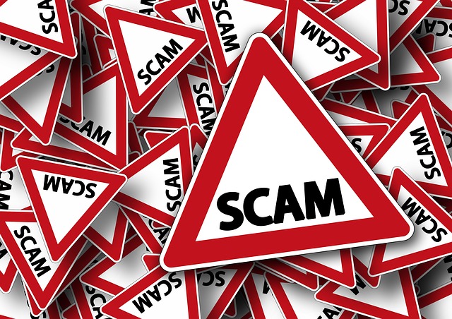Cold callers impersonating the Financial Ombudsman Service scam