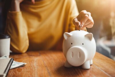 How Much Should I Invest Each Month? A UK Beginner’s Guide