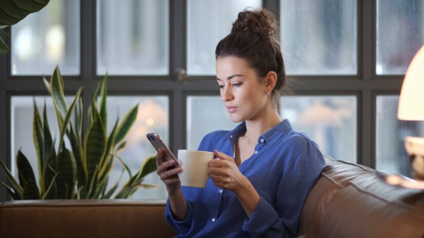 woman investing