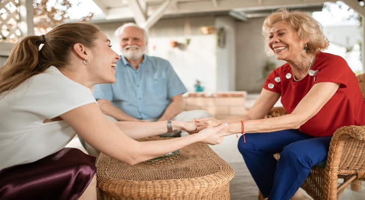 Relationship Care for Aging Parents: How to Find Quality Caregivers Without Breaking the Bank