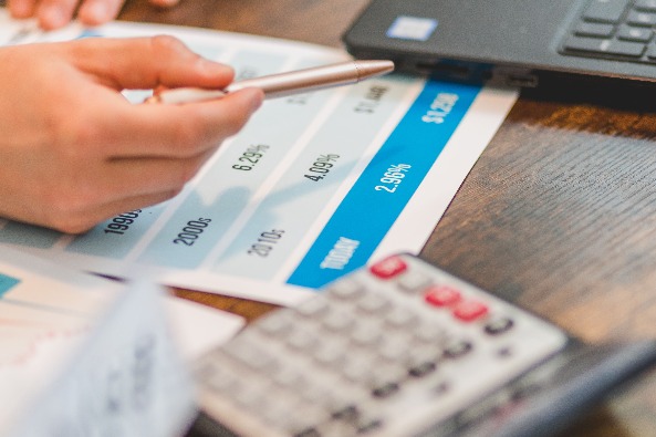 Smart Funding Habits Every New Business Owner Needs - MoneyMagpie
