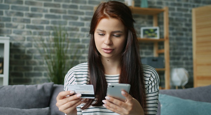 The Money-Dashboard Generation: How Budgeting Apps Are Changing How Adults Use the Internet